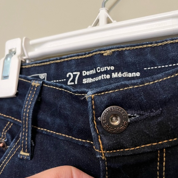 Levi’s Demi curve dark wash jeans - Picture 3 of 3